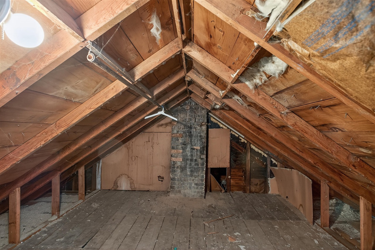 609 Webb Street, Jackson, MI, 49202-3278