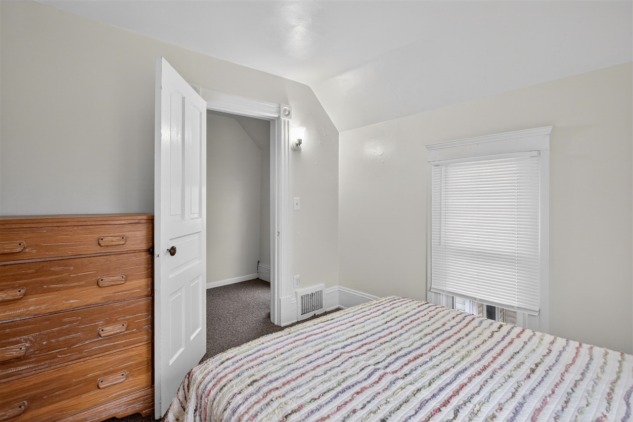 609 Webb Street, Jackson, MI, 49202-3278