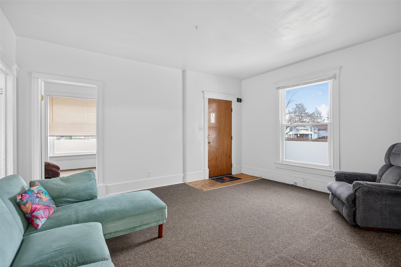 609 Webb Street, Jackson, MI, 49202-3278