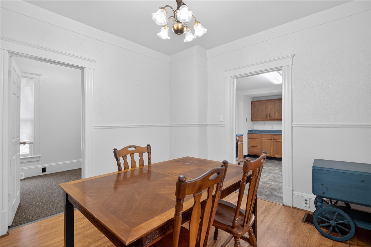 609 Webb Street, Jackson, MI, 49202-3278