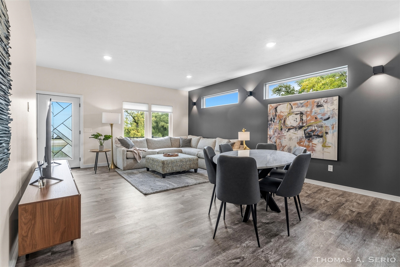 593 W Webster Avenue, Muskegon, MI, 49440-1053