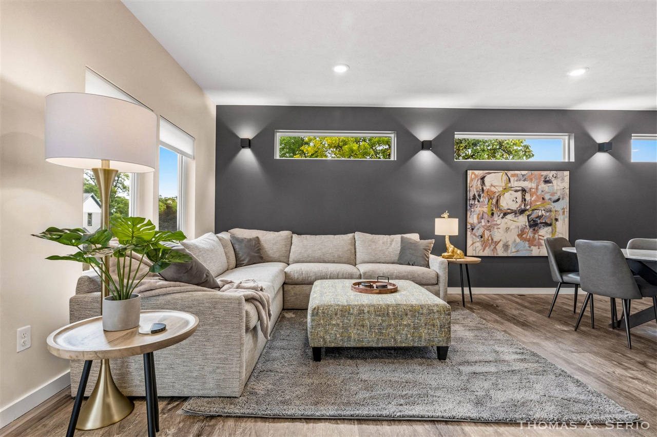 593 W Webster Avenue, Muskegon, MI, 49440-1053