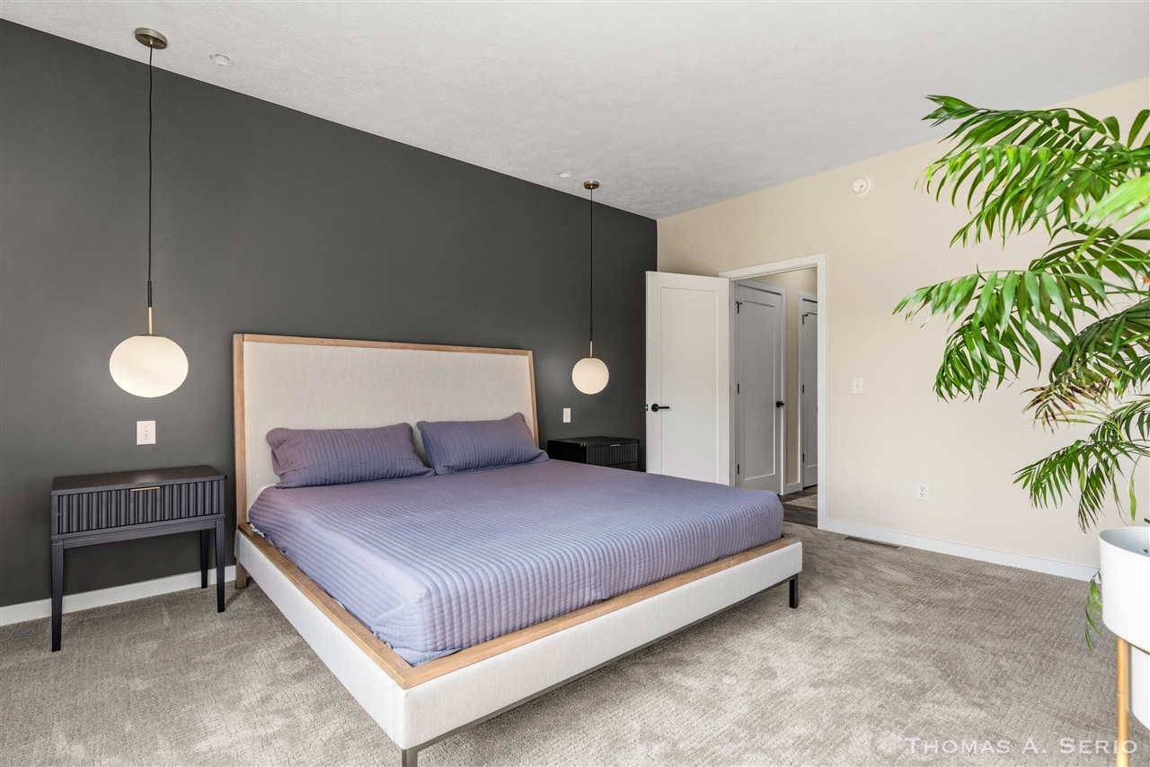 593 W Webster Avenue, Muskegon, MI, 49440-1053