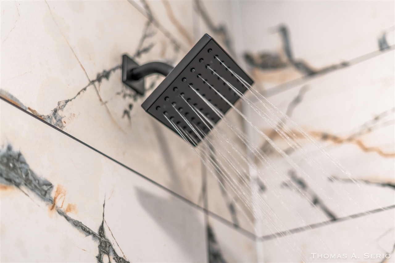 593 W Webster Avenue, Muskegon, MI, 49440-1053