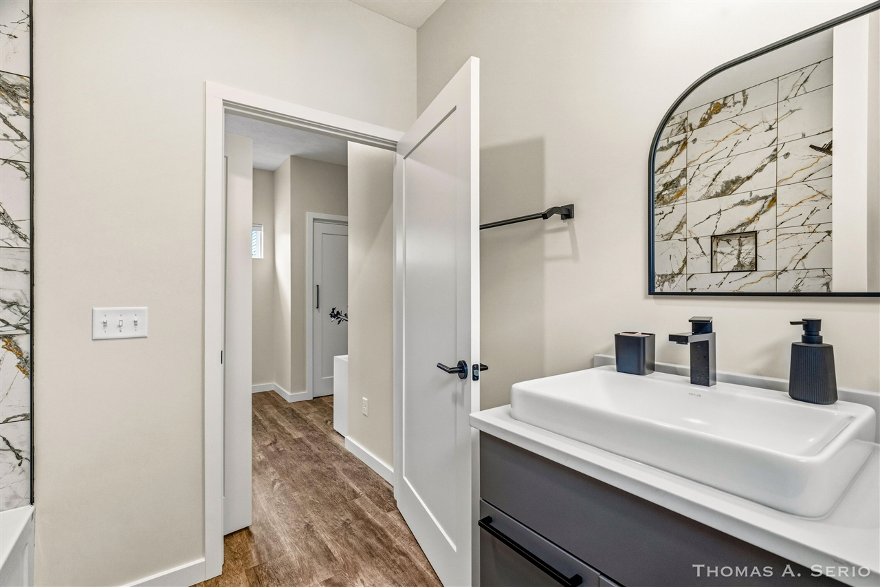 593 W Webster Avenue, Muskegon, MI, 49440-1053