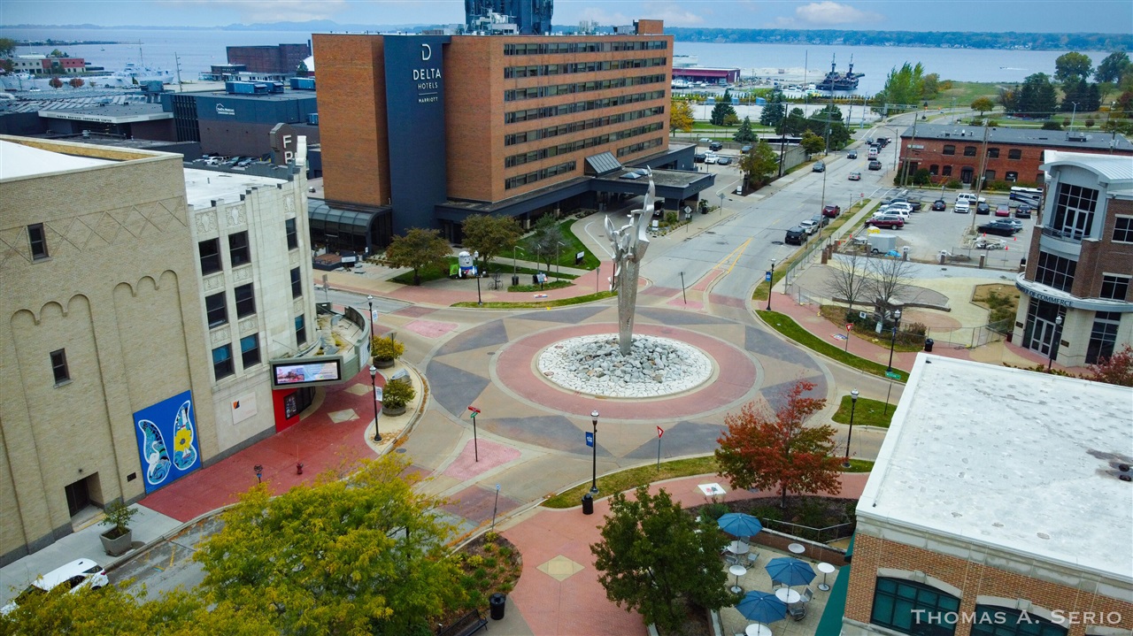 593 W Webster Avenue, Muskegon, MI, 49440-1053