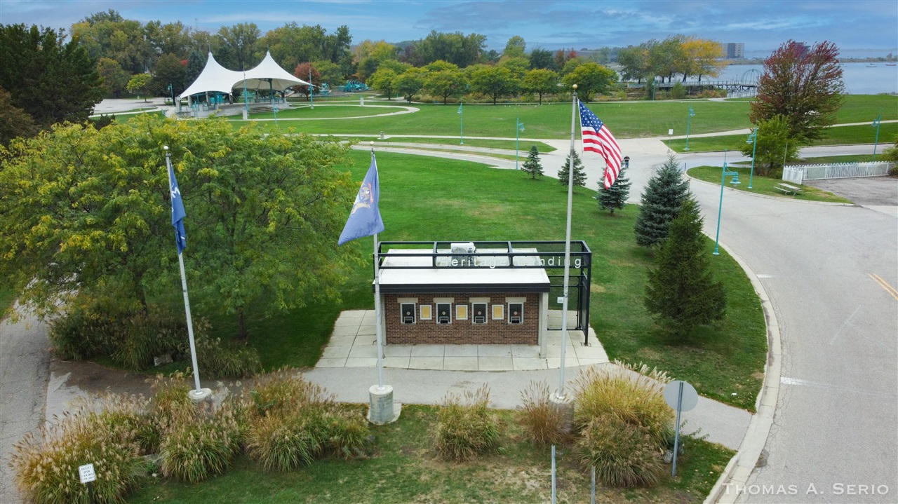 593 W Webster Avenue, Muskegon, MI, 49440-1053