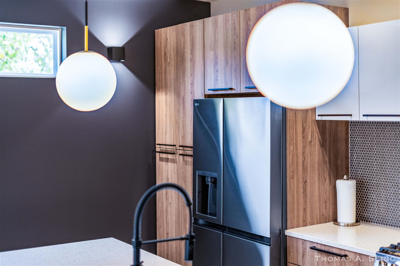 593 W Webster Avenue, Muskegon, MI, 49440-1053