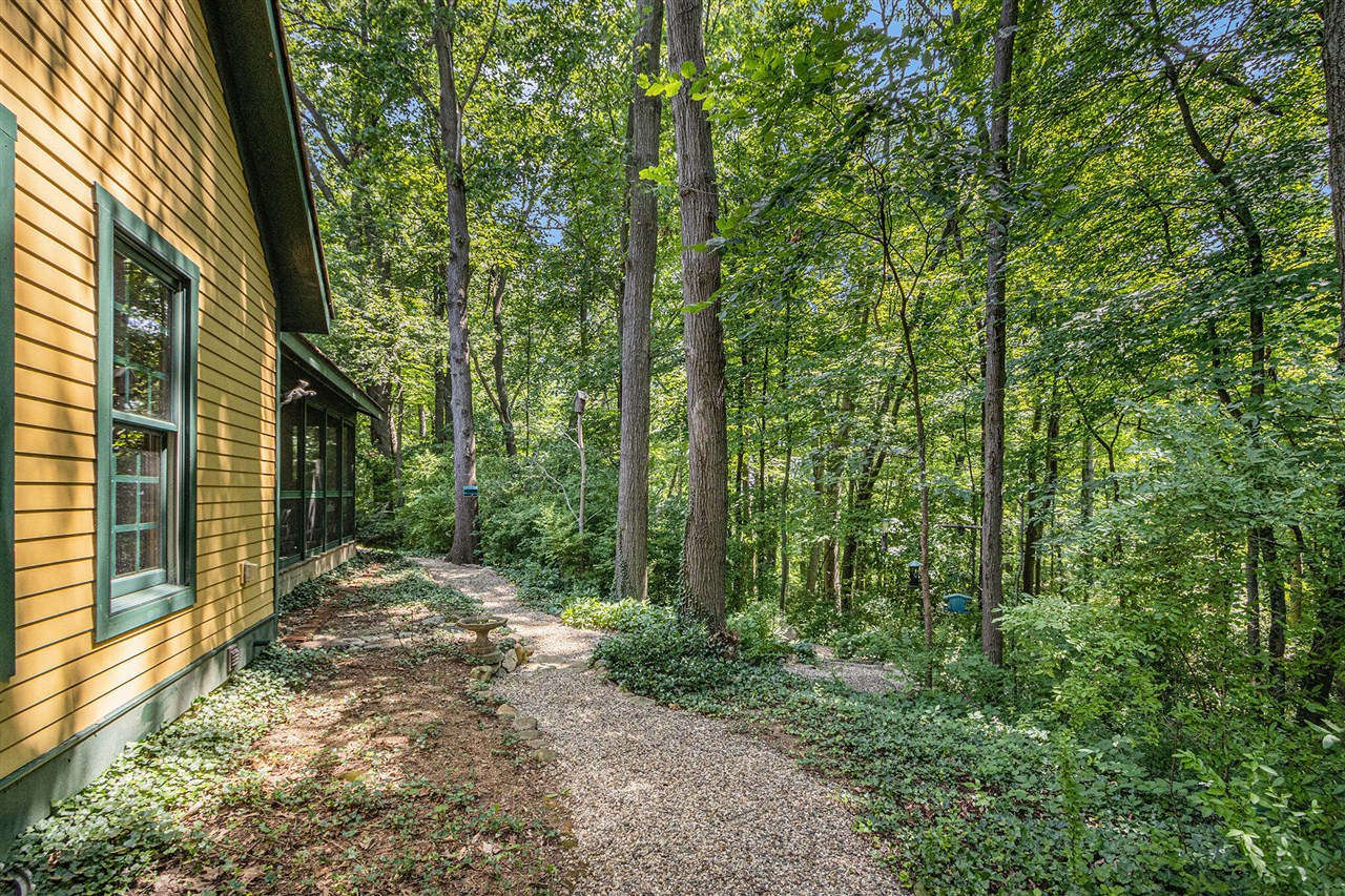 12236 6 1/2 Mile Road, Battle Creek, MI, 49014-9535