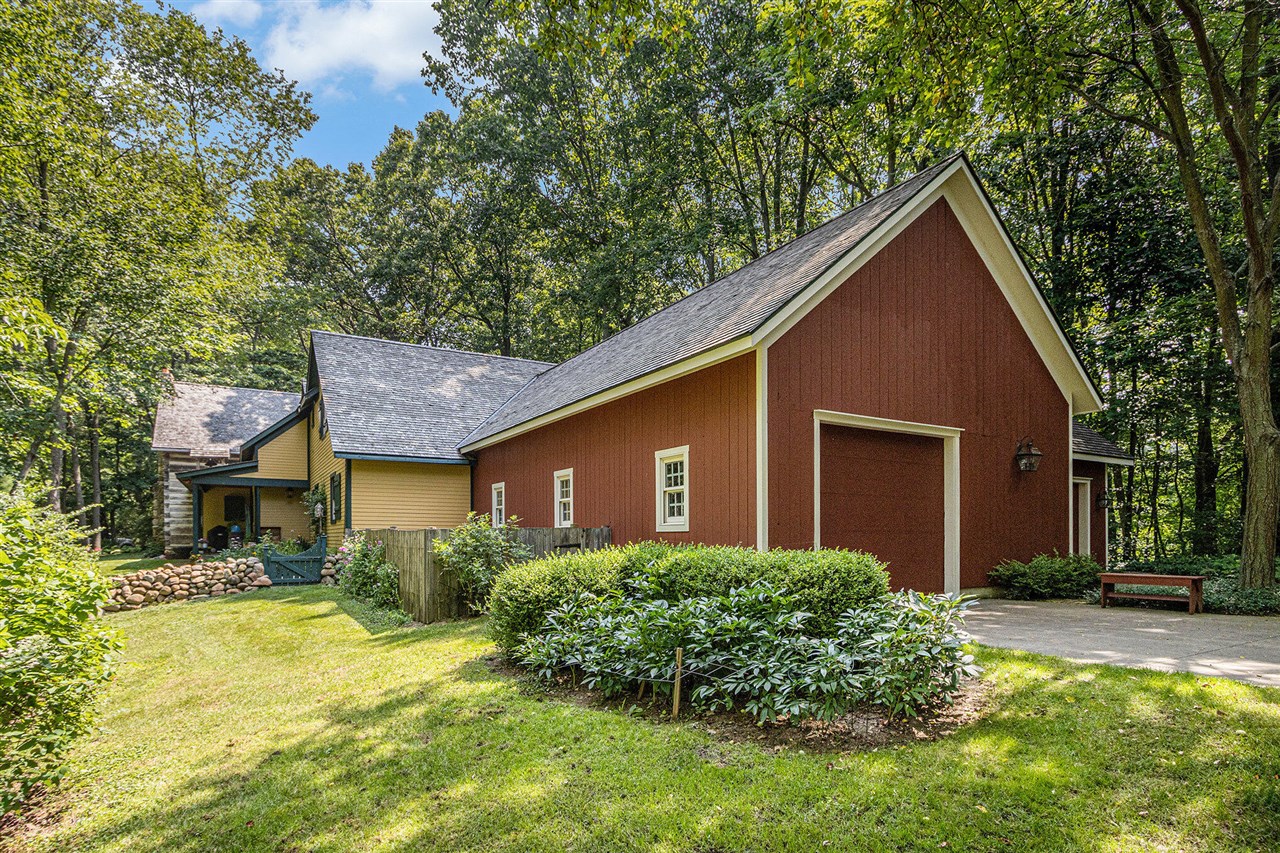 12236 6 1/2 Mile Road, Battle Creek, MI, 49014-9535