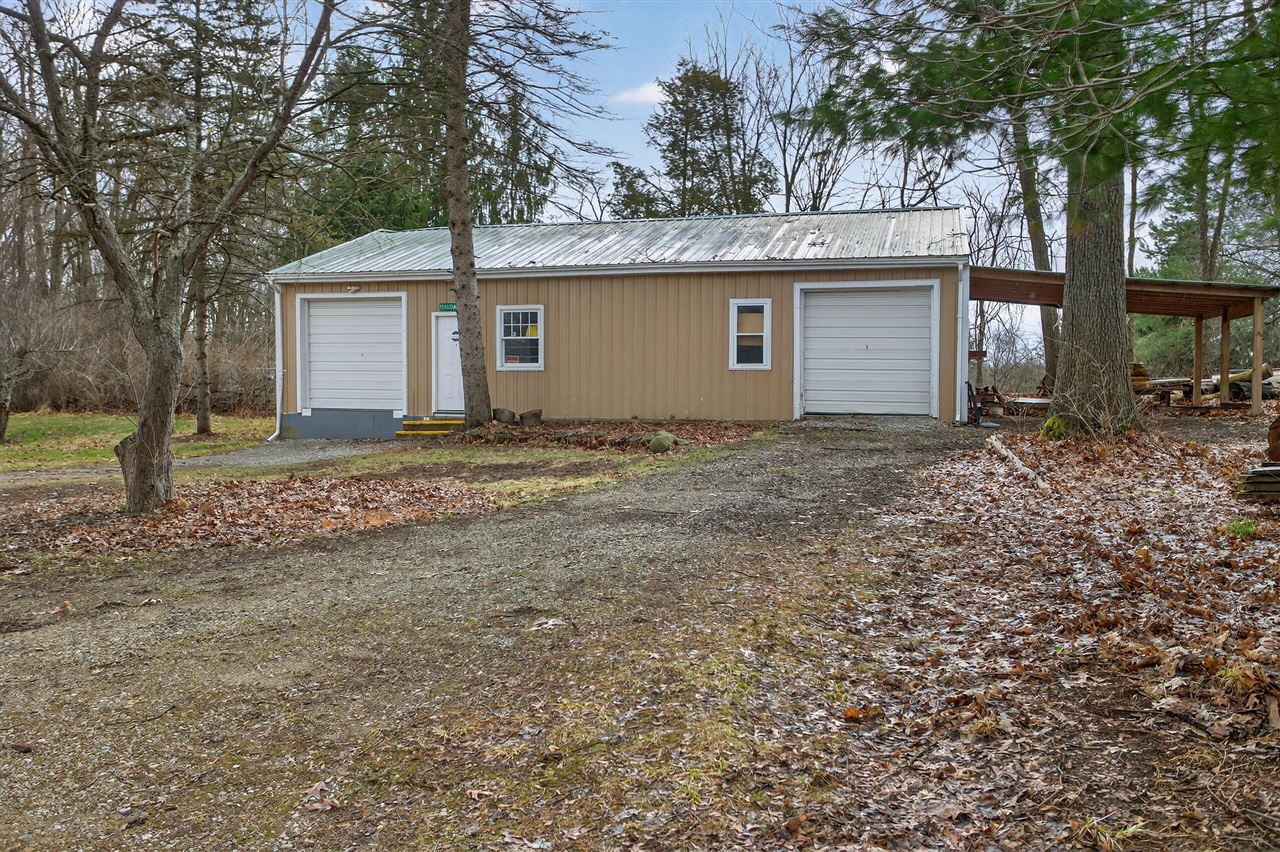 6246 S Brooklyn Road, Jackson, MI, 49201