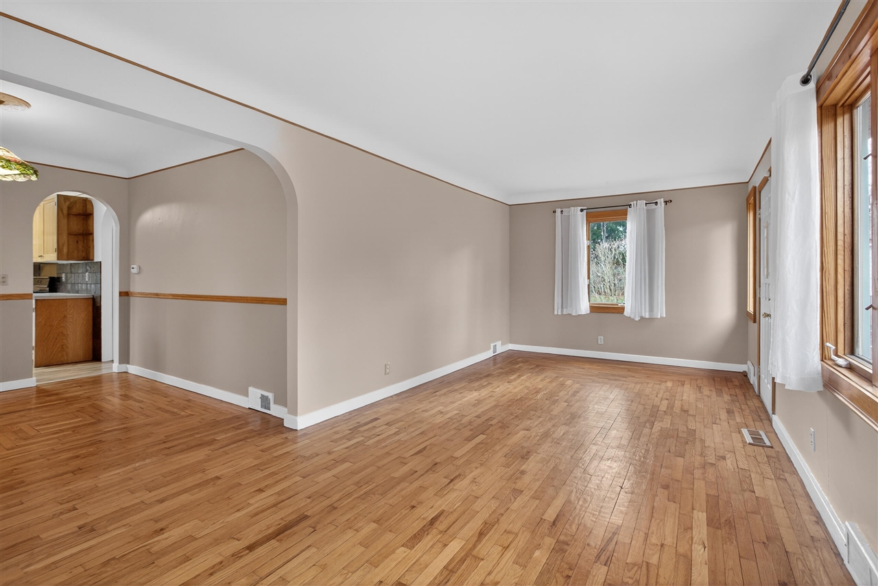 6246 S Brooklyn Road, Jackson, MI, 49201