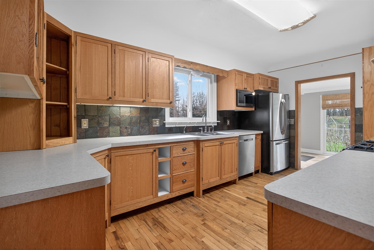 6246 S Brooklyn Road, Jackson, MI, 49201