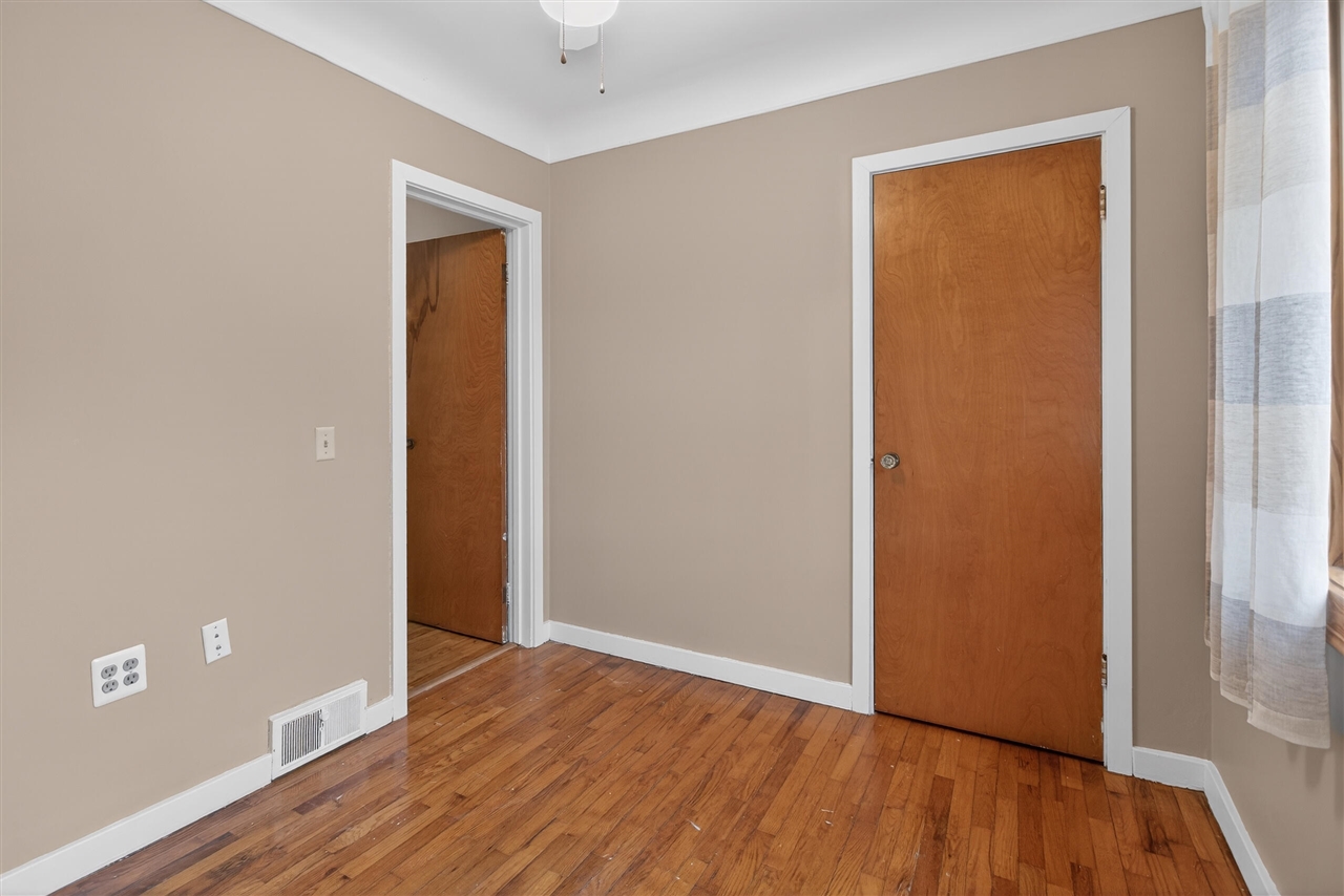 6246 S Brooklyn Road, Jackson, MI, 49201