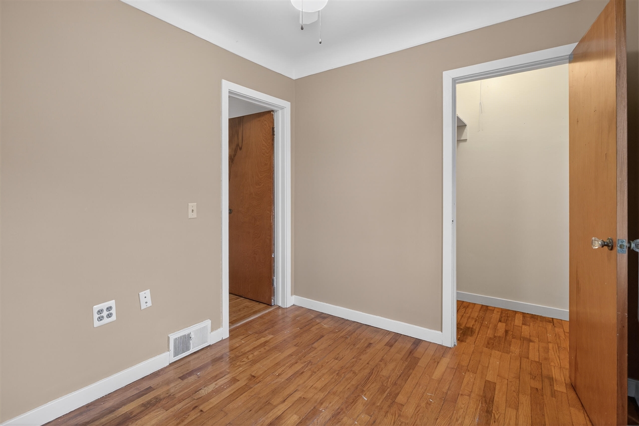 6246 S Brooklyn Road, Jackson, MI, 49201