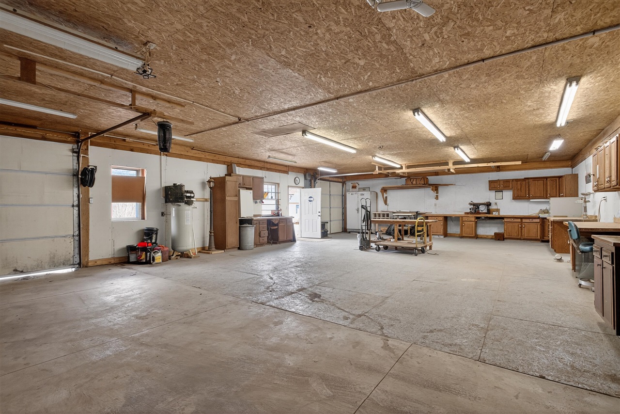 6246 S Brooklyn Road, Jackson, MI, 49201