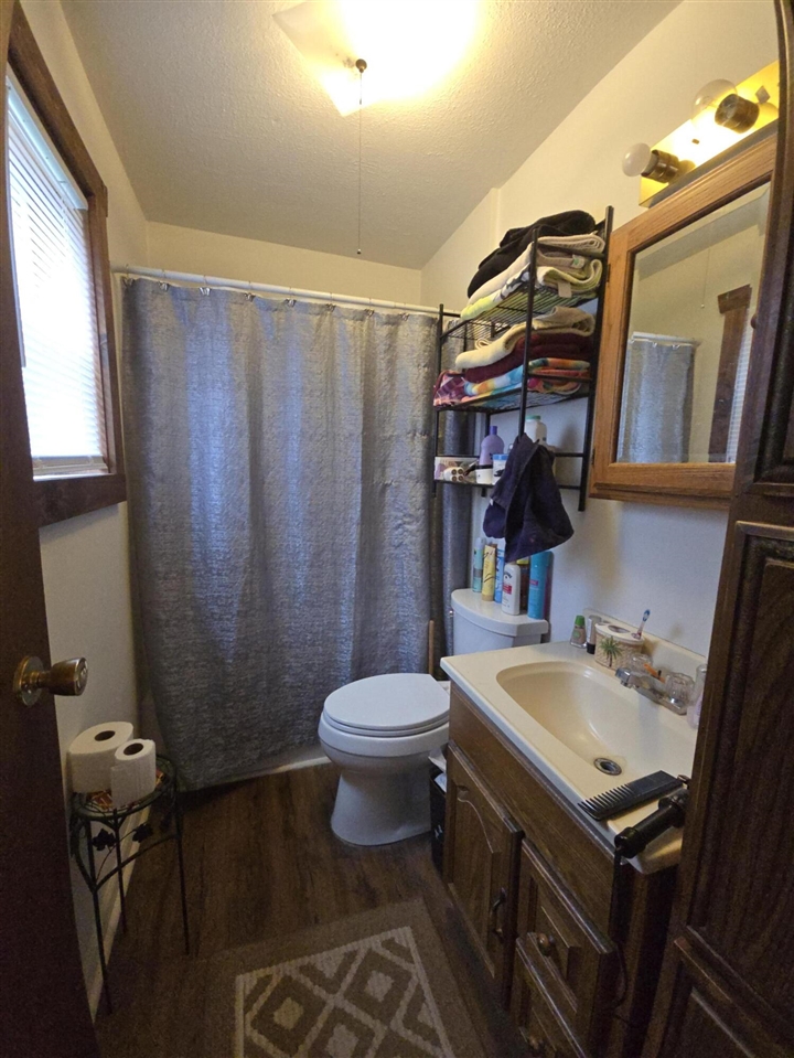 804 E State Street, Colon, MI, 49040-9434