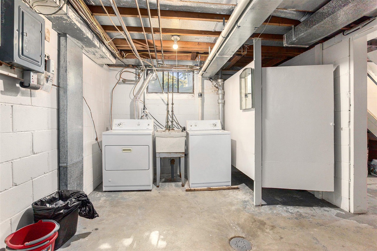 111 S Revena Boulevard, Ann Arbor, MI, 48103-4145