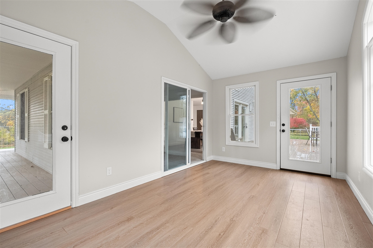 9980 S 2nd Street, Mattawan, MI, 49071-9404