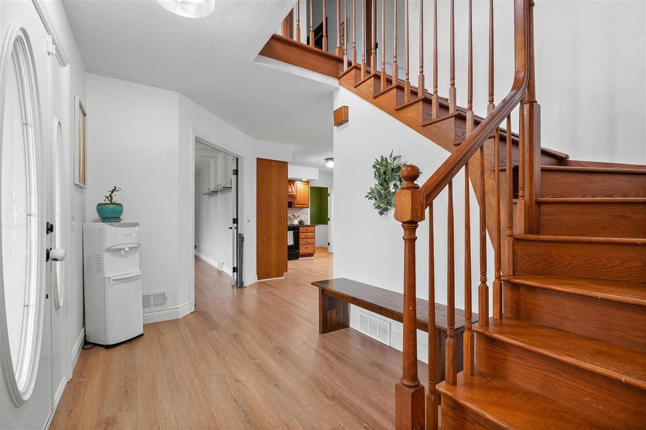 9980 S 2nd Street, Mattawan, MI, 49071-9404