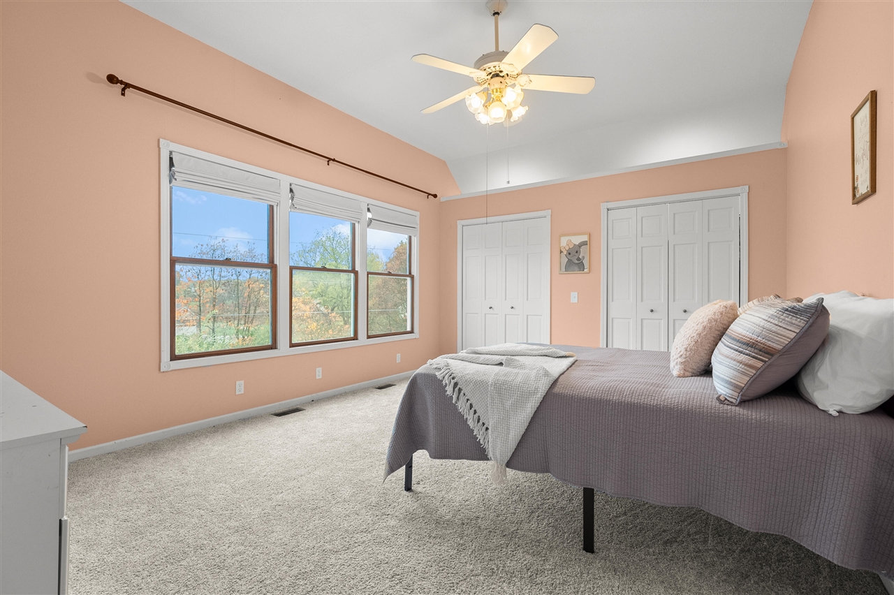 9980 S 2nd Street, Mattawan, MI, 49071-9404