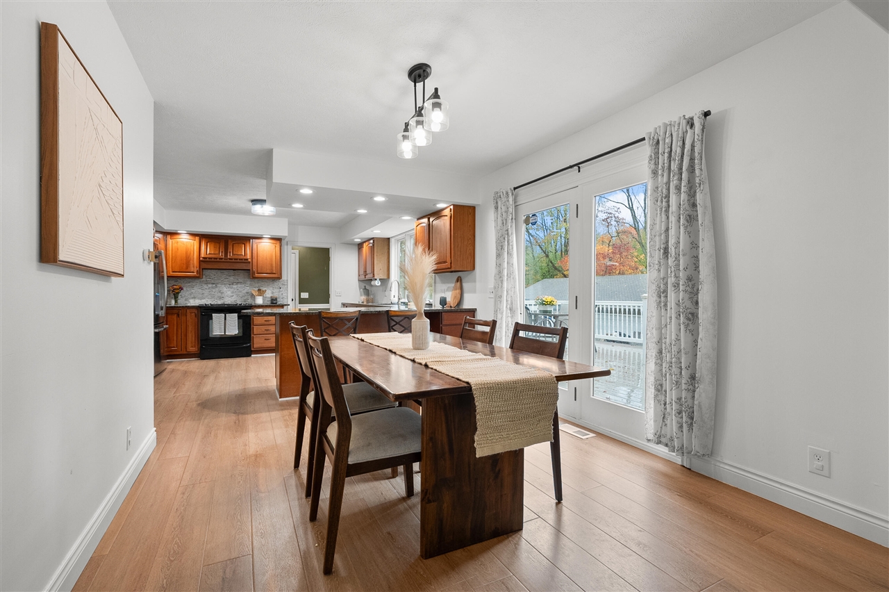 9980 S 2nd Street, Mattawan, MI, 49071-9404