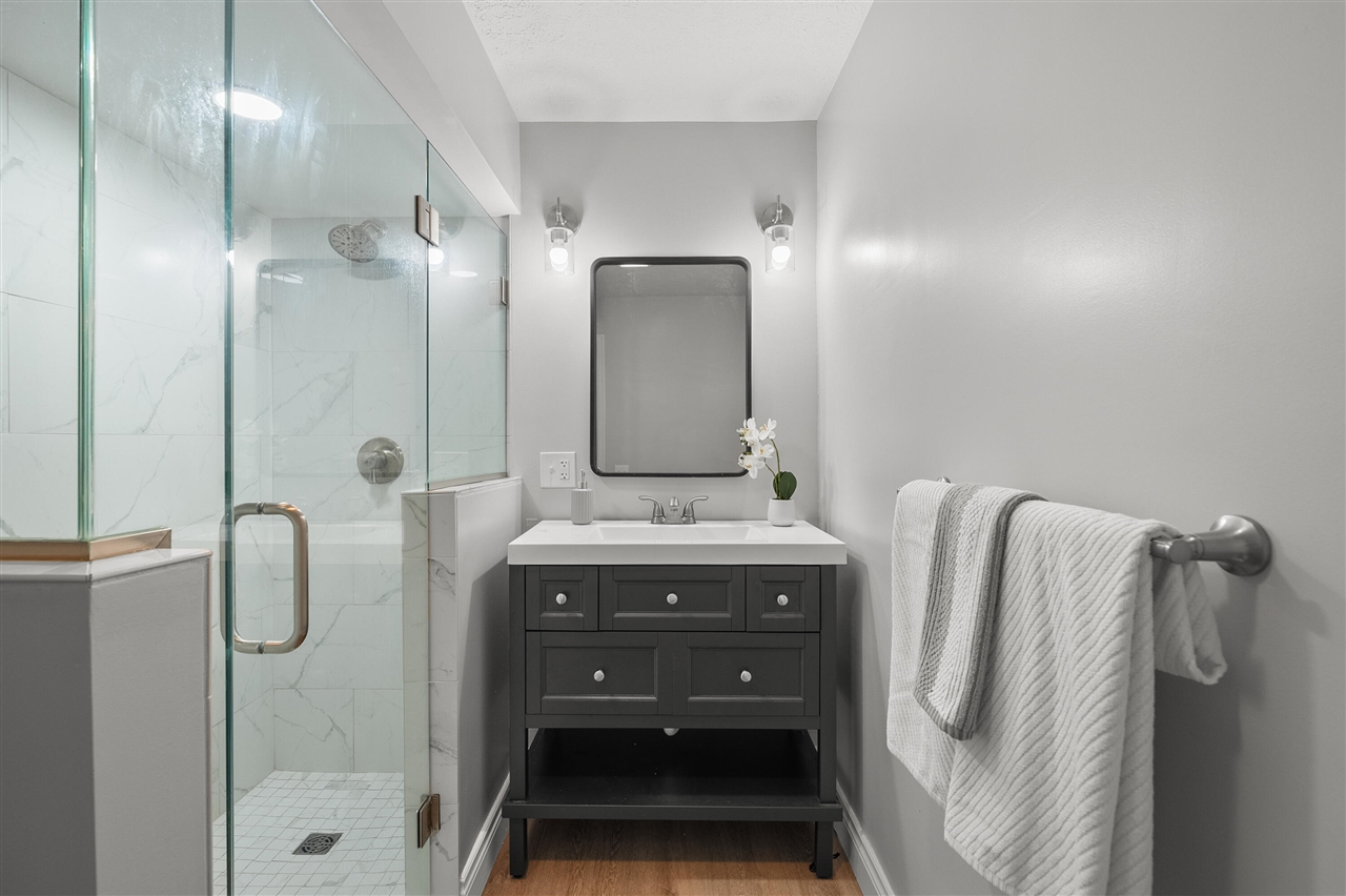 9980 S 2nd Street, Mattawan, MI, 49071-9404