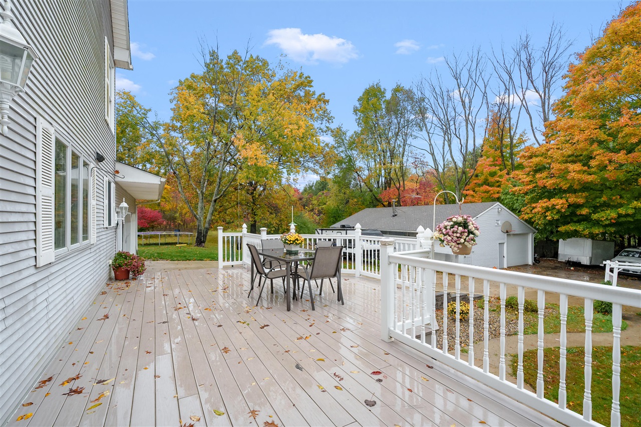 9980 S 2nd Street, Mattawan, MI, 49071-9404