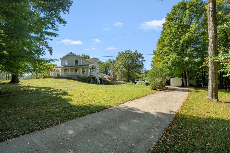 9980 S 2nd Street, Mattawan, MI, 49071-9404