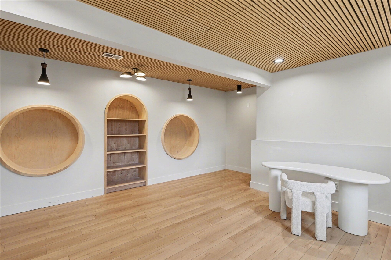 8850 Island Lake Road, Dexter, MI, 48130