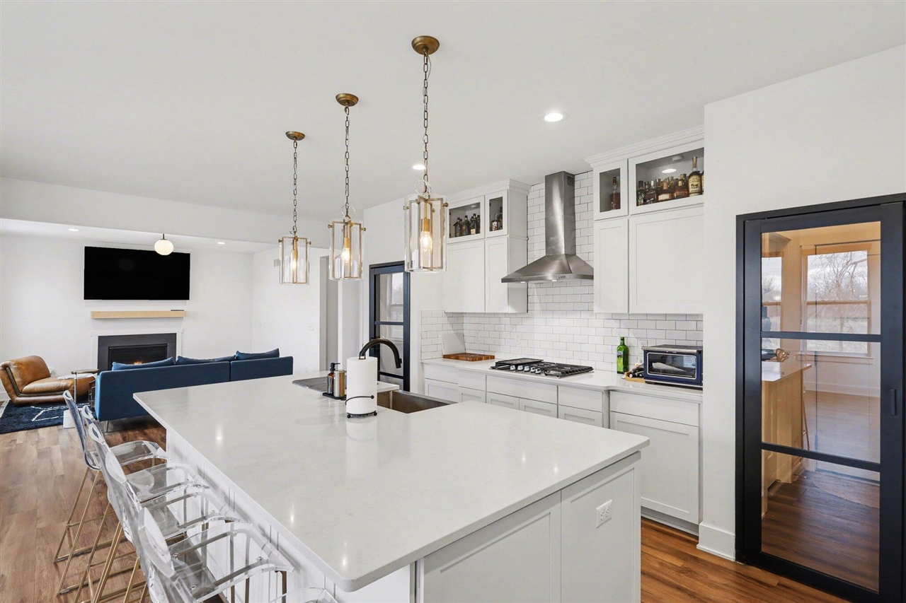 8850 Island Lake Road, Dexter, MI, 48130