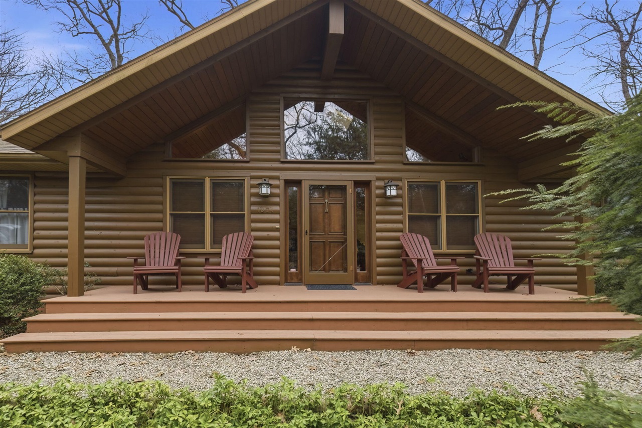 104 Mcclellan Street, Hillsdale, MI, 49242-1025