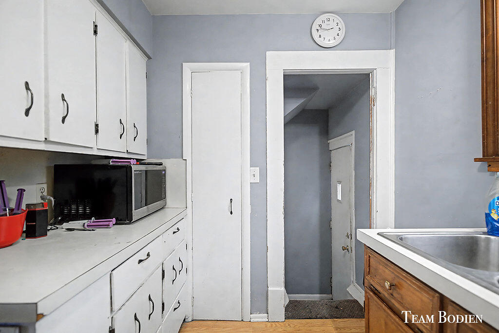 1050 Spring Avenue, Grand Rapids, MI, 49503