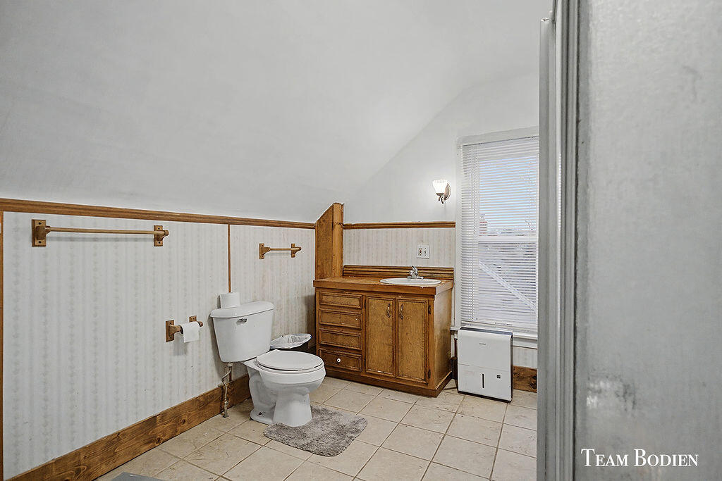 1050 Spring Avenue, Grand Rapids, MI, 49503