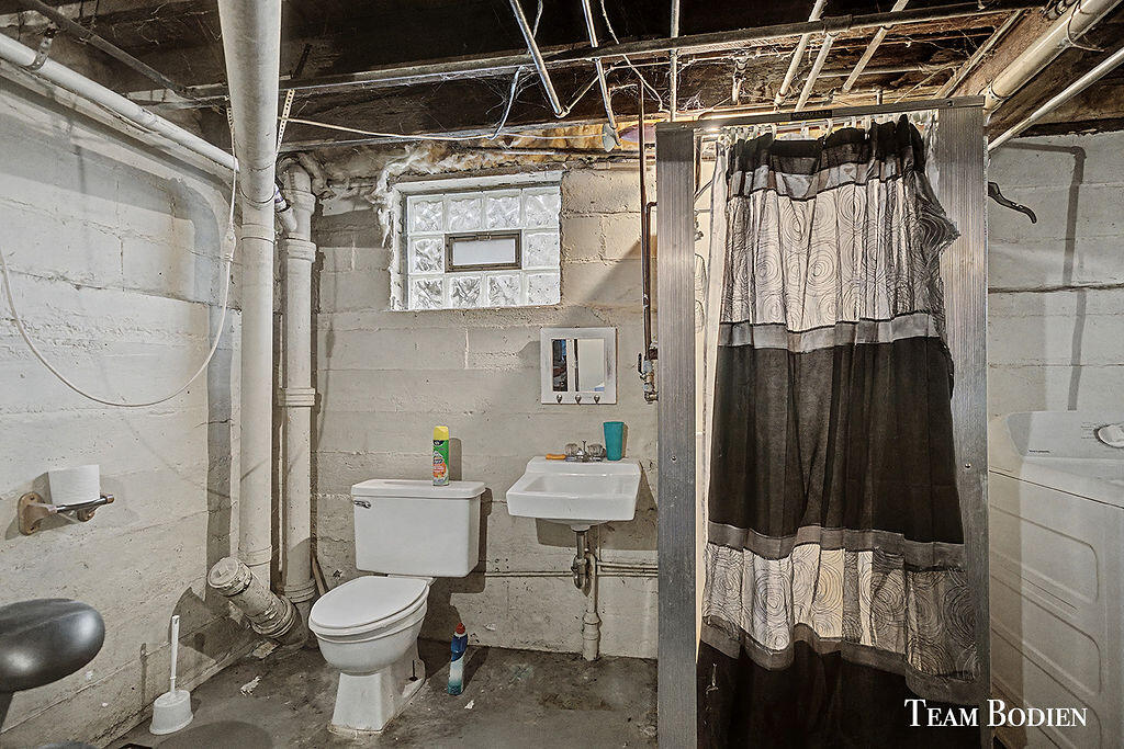 1050 Spring Avenue, Grand Rapids, MI, 49503