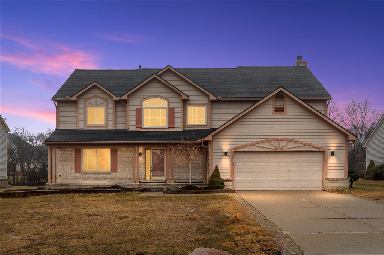 24403 Elmhurst Avenue, Farmington Hills, MI, 48336-1929