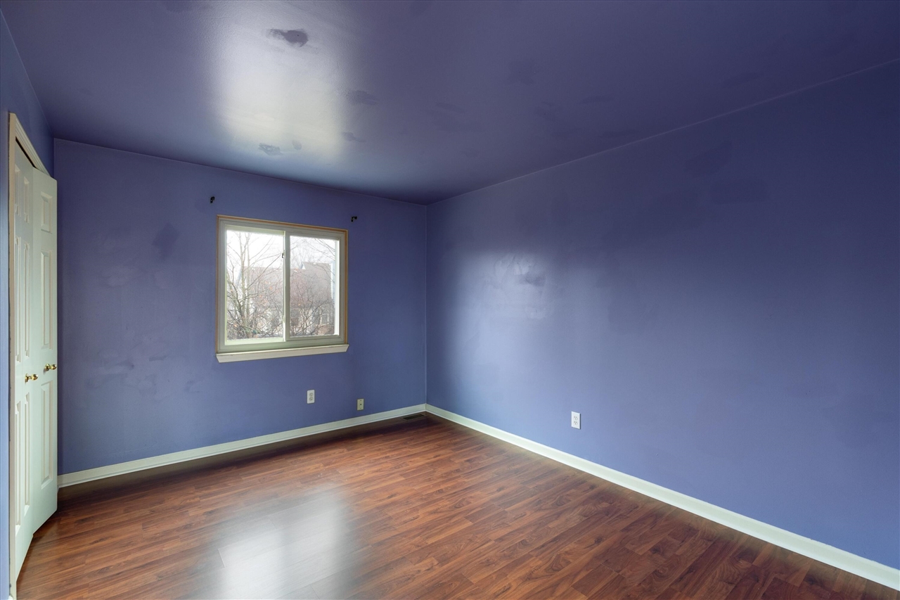 24403 Elmhurst Avenue, Farmington Hills, MI, 48336-1929