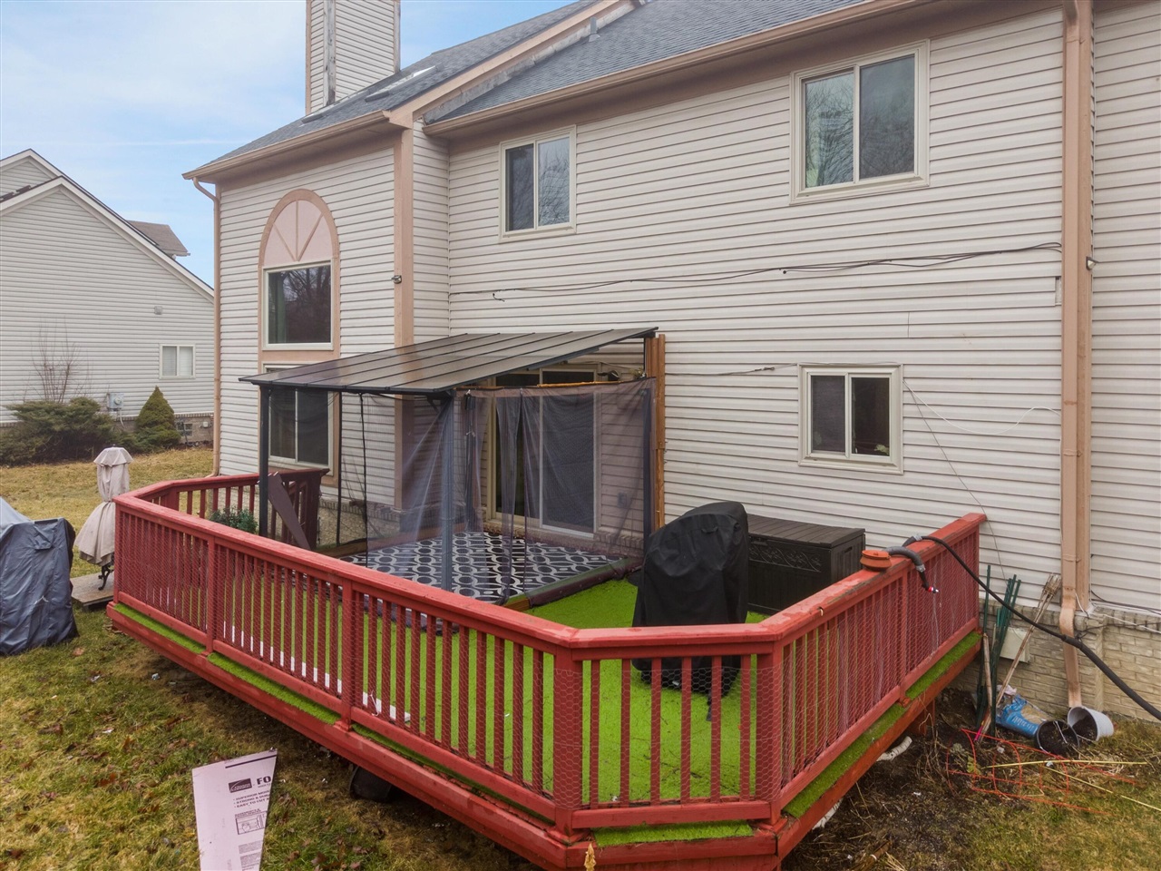 24403 Elmhurst Avenue, Farmington Hills, MI, 48336-1929