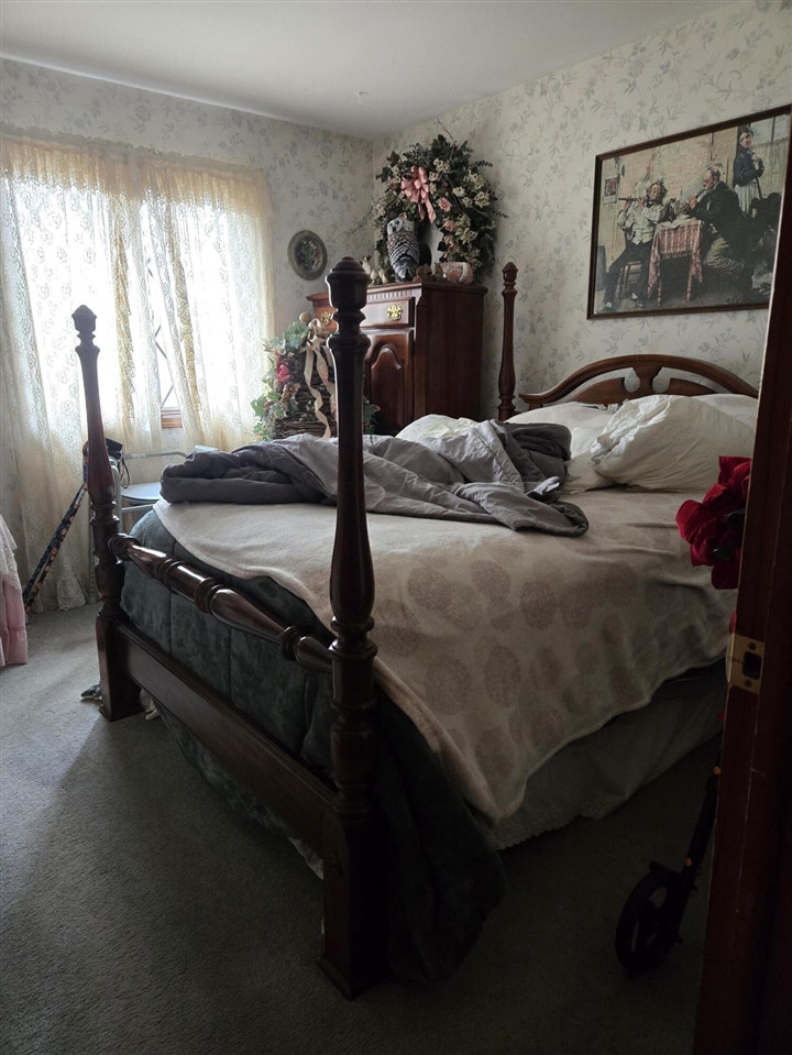 5500 Claudia Avenue, Grand Rapids, MI, 49548-0825