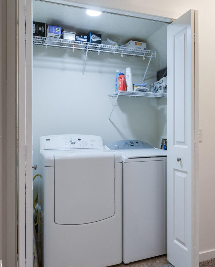 1361 S Village Circle, Kalamazoo, MI, 49009-6118