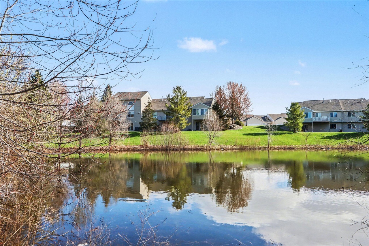 1361 S Village Circle, Kalamazoo, MI, 49009-6118