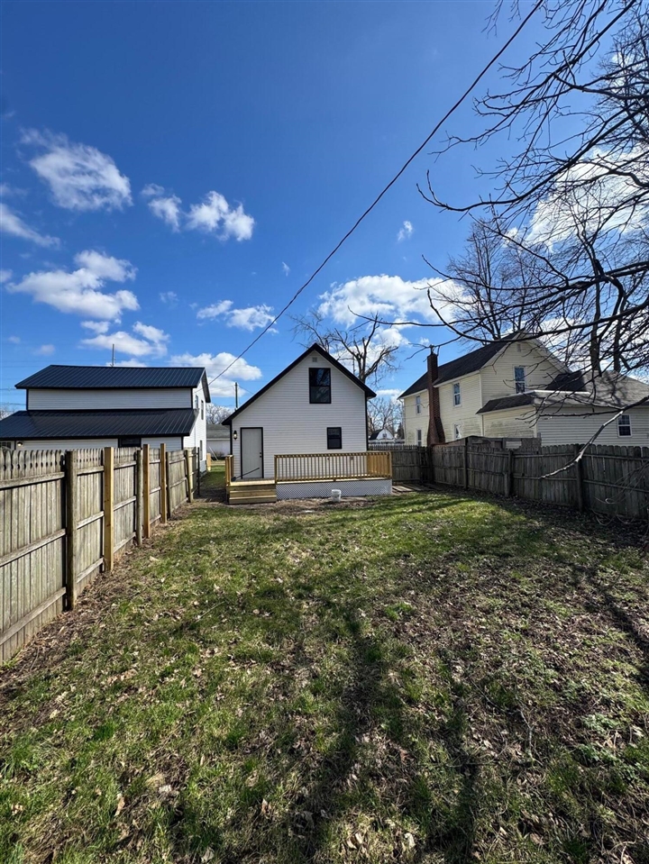 Homes for sale in Dowagiac, MI | 2055 W Railroad St, Dowagiac, MI 49047 | MLS# 70519964