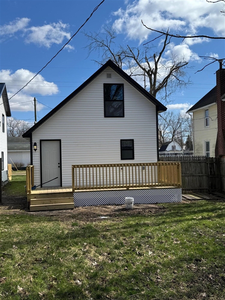 Homes for sale in Dowagiac, MI | 2055 W Railroad St, Dowagiac, MI 49047 | MLS# 70519964