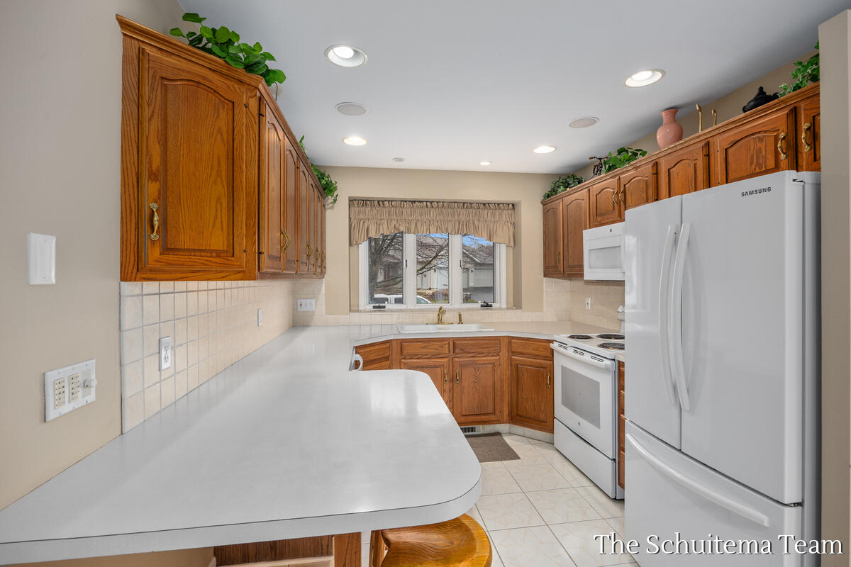 2614 Rolling Ridge Lane, Grand Rapids, MI, 49534-1344