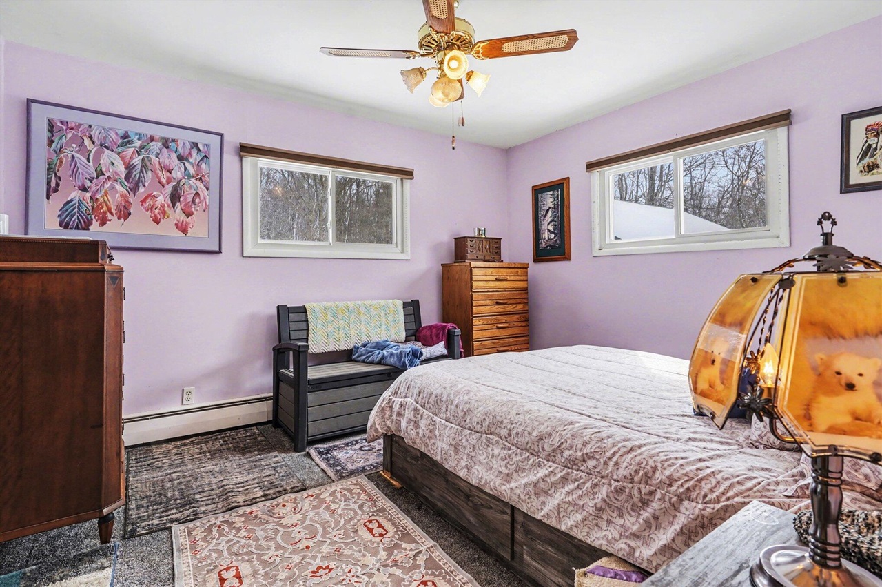 5686 Davis Road, Norton Shores, MI, 49441-5808