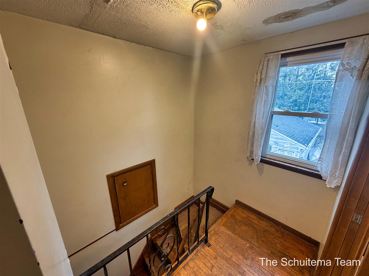 388 W 21st Street, Holland, MI, 49423-4004