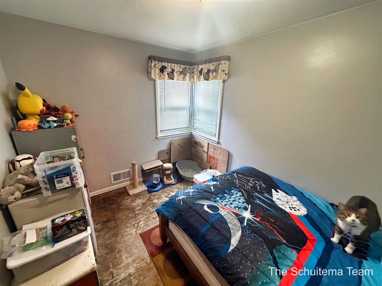 388 W 21st Street, Holland, MI, 49423-4004