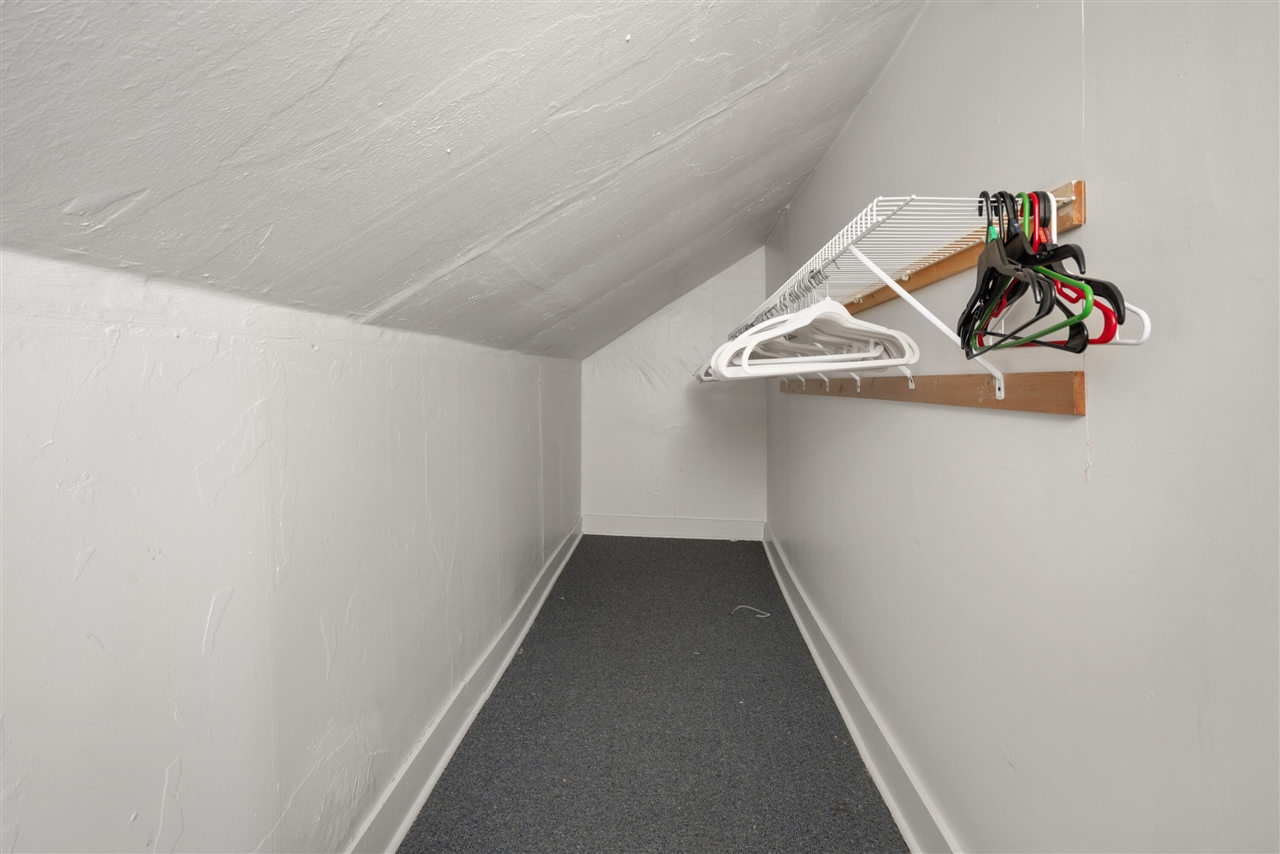 600 Benson Road, Benton Harbor, MI, 49022-2667