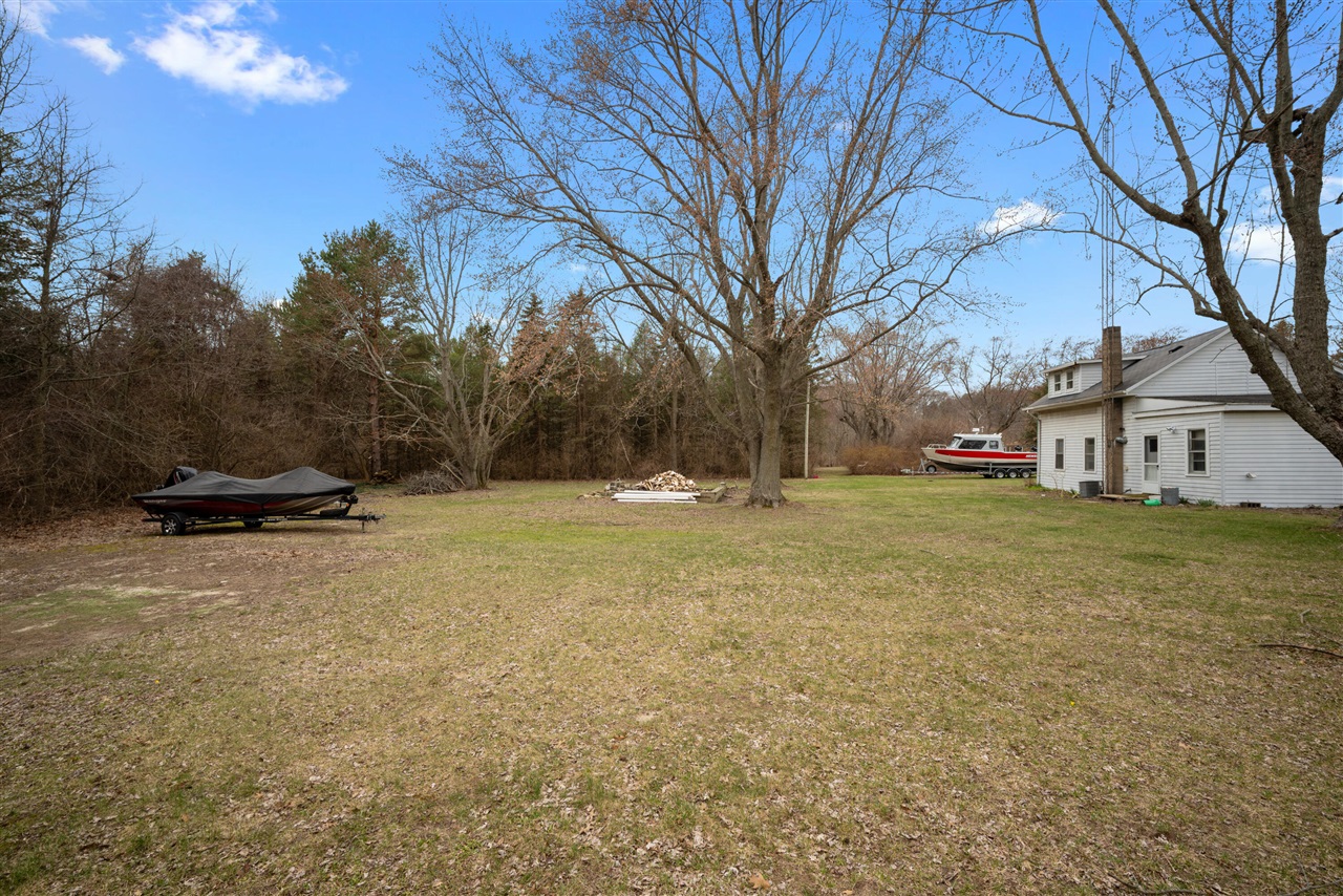 600 Benson Road, Benton Harbor, MI, 49022-2667