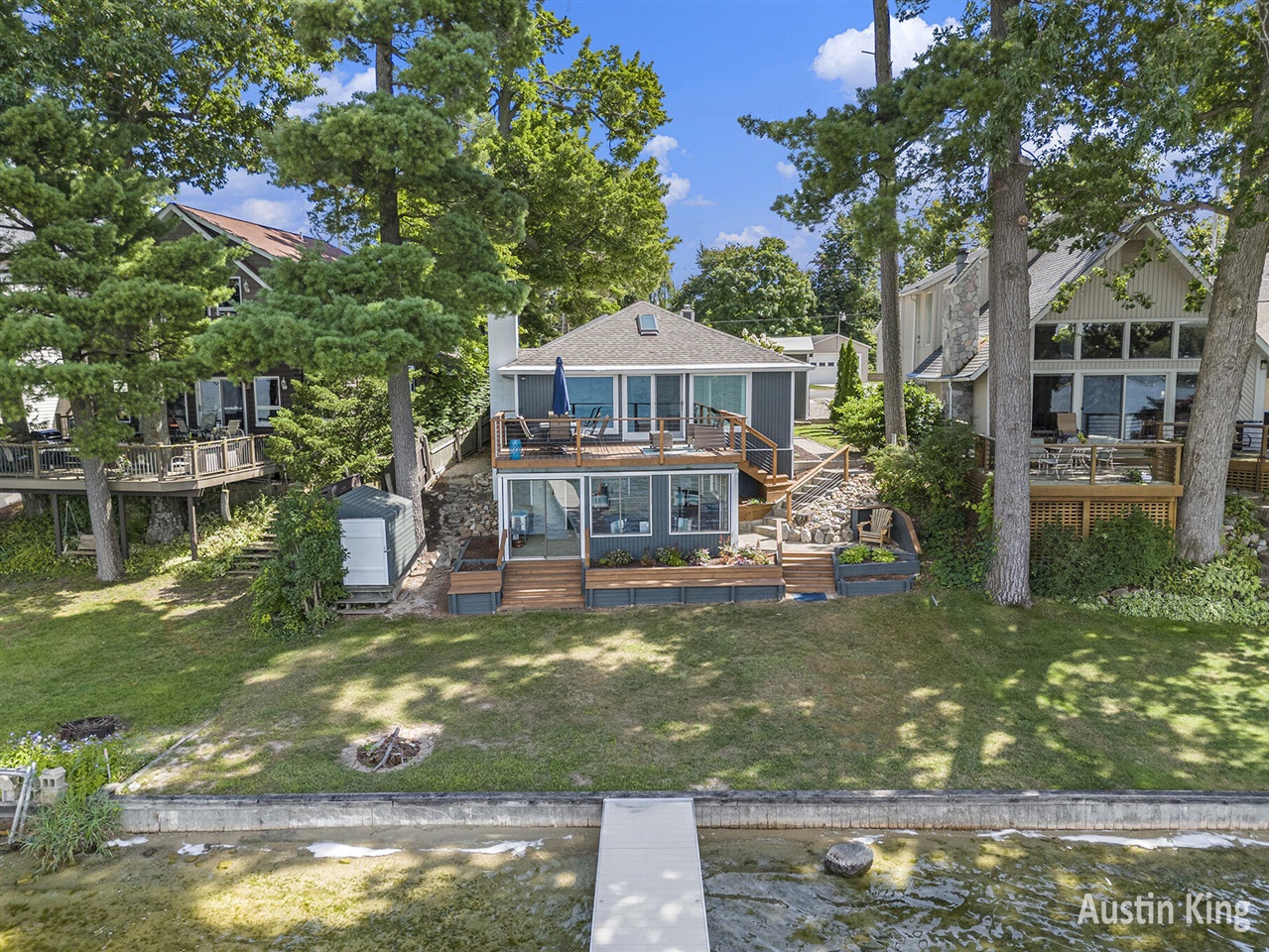 7027 Goldenrod Avenue, Rockford, MI, 49341-8547